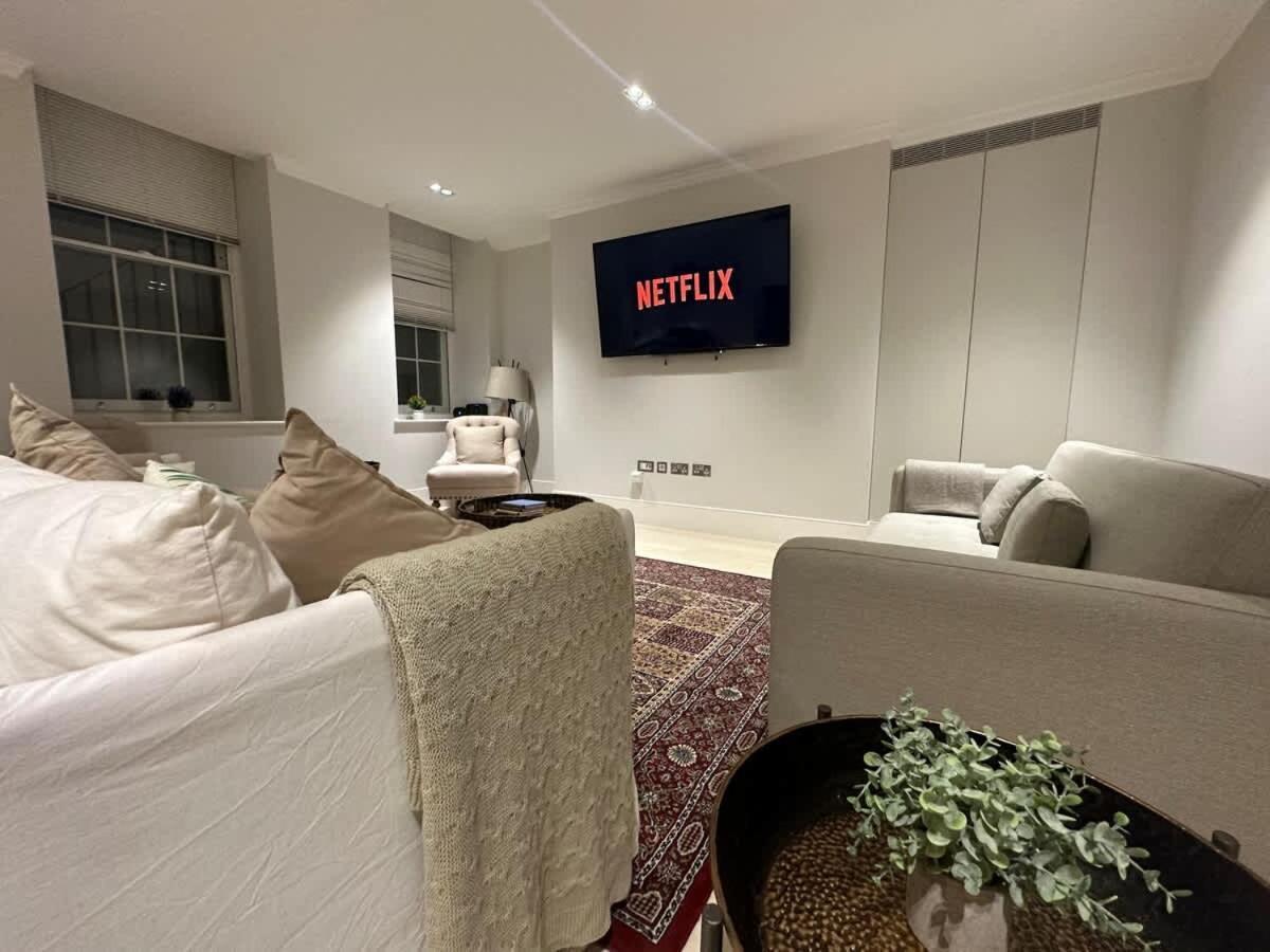 Sg, Chic Covent Garden Apartment Londyn Zewnętrze zdjęcie