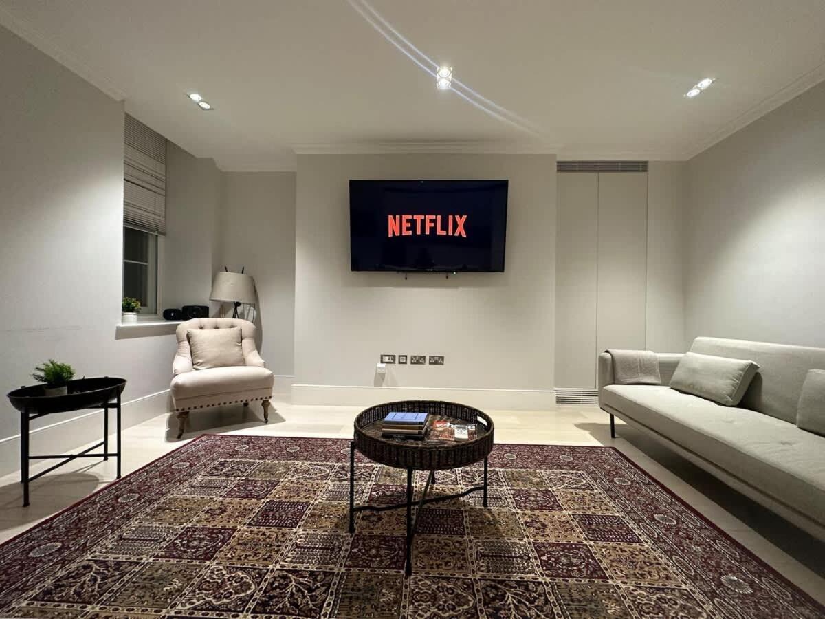 Sg, Chic Covent Garden Apartment Londyn Zewnętrze zdjęcie